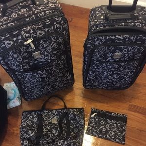 4 piece matching suit set!